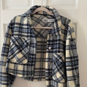 ZARA Cropped Plaid Teddy Jacket in Cream & Navy
